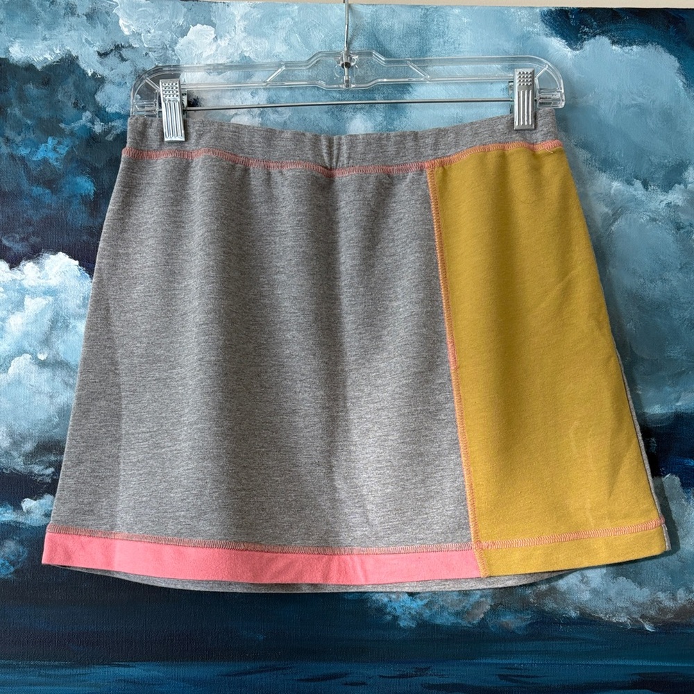 Exposed Seam Colorblock Mini Skirt